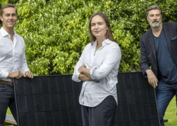 Η UrbanVolt του Δουβλίνου κερδίζει επενδύσεις ύψους 26 εκατ. ευρώ για ηλιακές υπηρεσίες και σχεδιάζει περαιτέρω ευρωπαϊκή επέκταση
