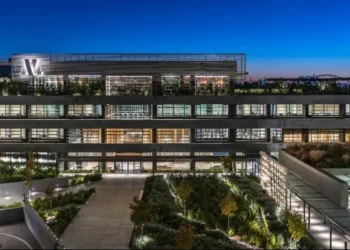 Mytilineos: Ανέλαβε έργο ενεργειακής μετάβασης στην Βρετανία – Mega-deal 2,8 δισ. ευρώ