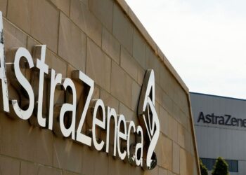 Η AstraZeneca θα πληρώσει 425 εκατ. δολ. για να διευθετήσει αγωγές ασθενών για δύο φάρμακά της