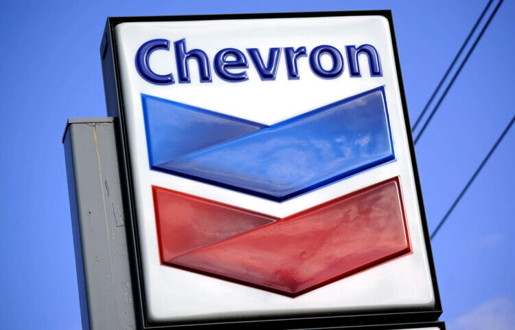 Megadeal στην αγορά πετρελαίου: Η Chevron θα αγοράσει την Hess για 53 δισ. δολάρια