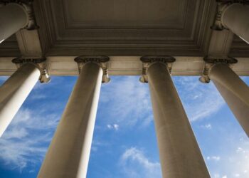 Τράπεζες: Ισχυρά αποτελέσματα βλέπει η Euroxx – Οι τιμές στόχοι για τις μετοχές