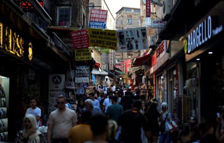 Τουρκία: Εκρηκτικός πληθωρισμός – Στο 73% το outlook για το 2024