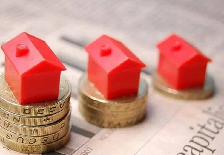 PQH: Πώληση σε τρία κομμάτια «κόκκινα» δάνεια ύψους 4,8 δισ. – Η «άγονη» Αριάδνη αλλάζει όνομα