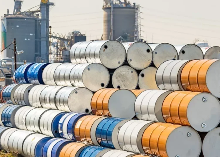 Κάτω των $90 το πετρέλαιο – Οπισθοχωρεί από τα υψηλά 10μήνου