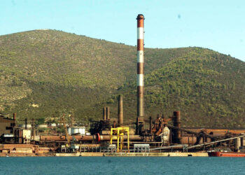 108,5 εκατ. σε τέσσερα χρόνια για τη μαύρη τρύπα της ΛΑΡΚΟ