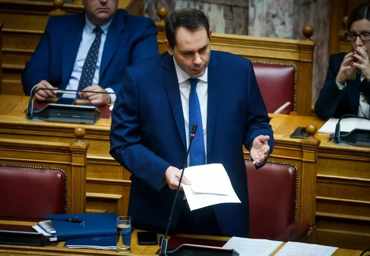 Πετραλιάς: Επενδυτικοί πόροι 12,2 δισ. ευρώ θα εισρεύσουν το 2024 στην ελληνική οικονομία