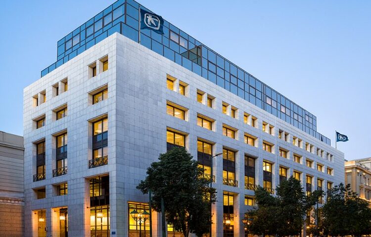 ΤΧΣ: Περνά στη UniCredit το 9% της Alpha έναντι 1,39 ευρώ ανά μετοχή