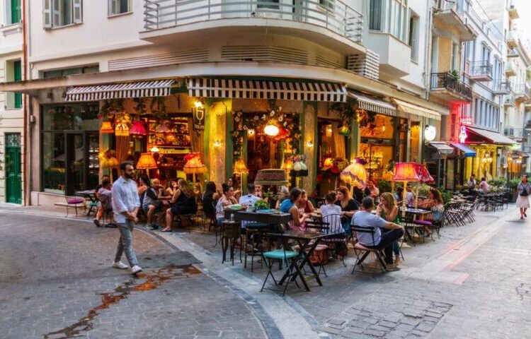 Εξάμηνη παράταση μειωμένου ΦΠΑ σε 3 κλάδους