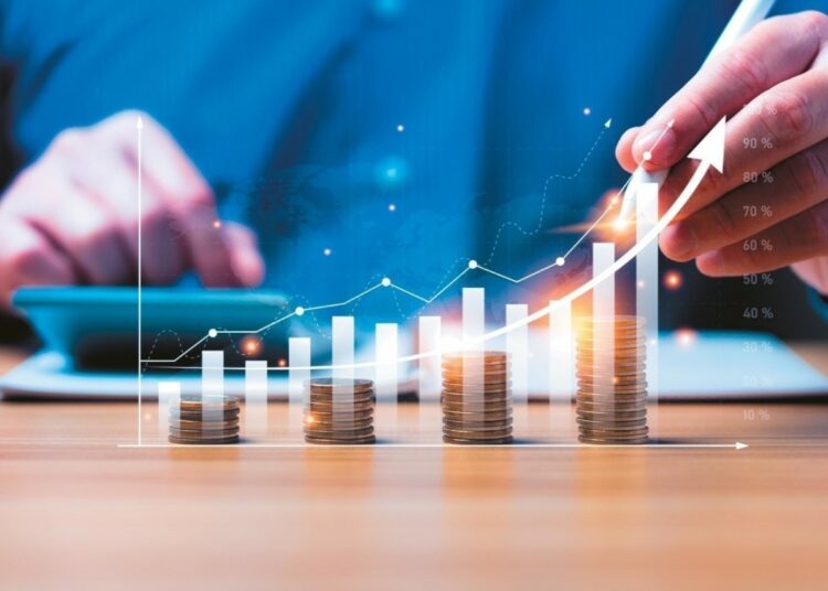 Alpha Bank: Επενδύσεις και ενίσχυση εισοδημάτων στον προϋπολογισμό 2024 (γραφήματα)