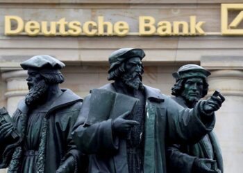 Deutsche Bank: Βλέπει την οικονομία στα όρια της ύφεσης αλλά τις αγορές στο +12% για το 2024
