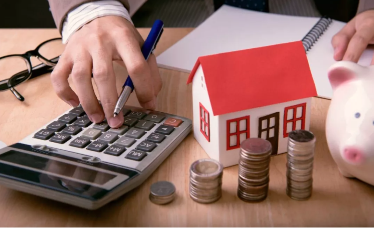 Σε… τριπλό κλοιό servicers και funds – Η υποχρεωτική ενημέρωση προς τους δανειολήπτες και τα πρόστιμα έως 500.000 ευρώ