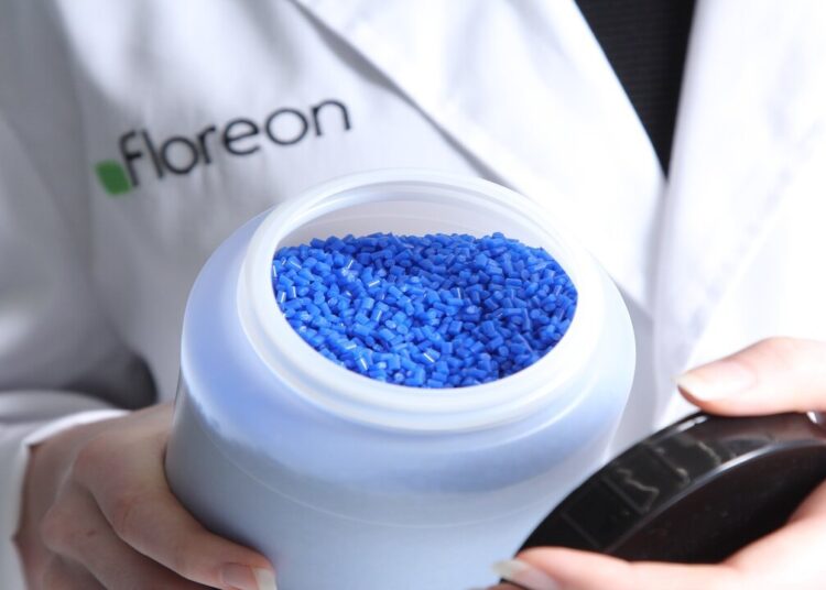 Η Northern Gritstone επενδύει £2M στα βιώσιμα βιοπλαστικά της Floreon