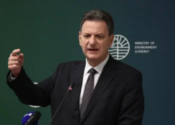 Θ. Σκυλακάκης: Επίδομα για όσους θερμαίνονται με ρεύμα – Νέα τιμολόγια από το 2024