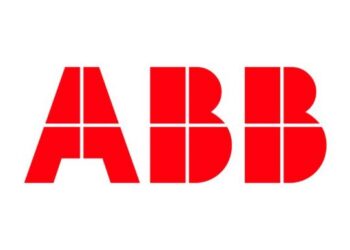 Η βιομηχανία μπορεί να μειώσει τις εκπομπές άνθρακα, εξοικονομώντας 437 δισ. δολάρια ετησίως, σύμφωνα με νέα έκθεση που συμμετέχει η ABB