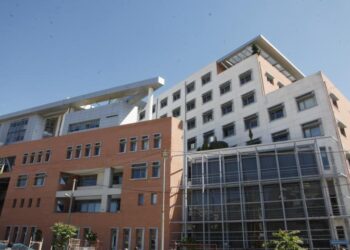 Ανεργία: Υποχώρησε κάτω από το 10% τον Οκτώβριο