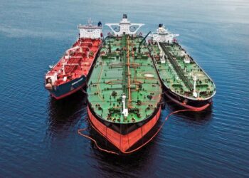 Πετρέλαιο: Πτώση ξανά προς τα 80 δολάρια της τιμής του μπρεντ