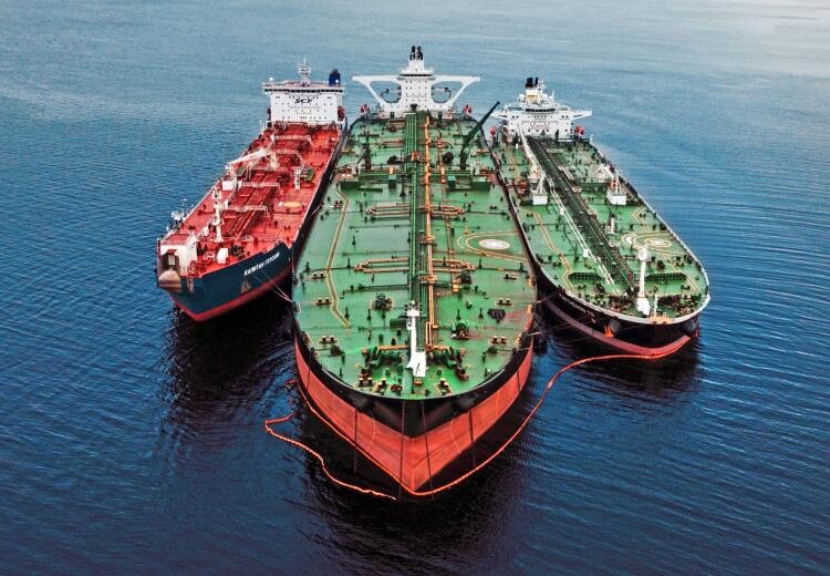 Πετρέλαιο: Πτώση ξανά προς τα 80 δολάρια της τιμής του μπρεντ