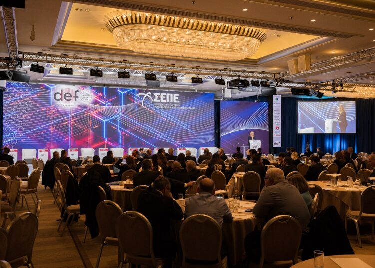 Μελέτη Deloitte: Η επίδραση της Δημιουργικής Τεχνητής Νοημοσύνης στην ελληνική οικονομία