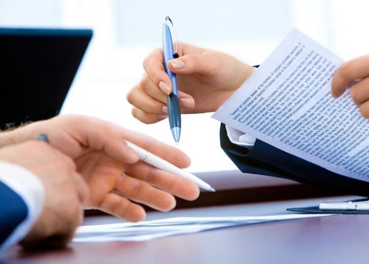 Σε δύο «ταχύτητες» η αγορά των servicers – Ποιοι απειλούνται με «λουκέτα» και ποιοι διεκδικούν παλαιά και νέα projects